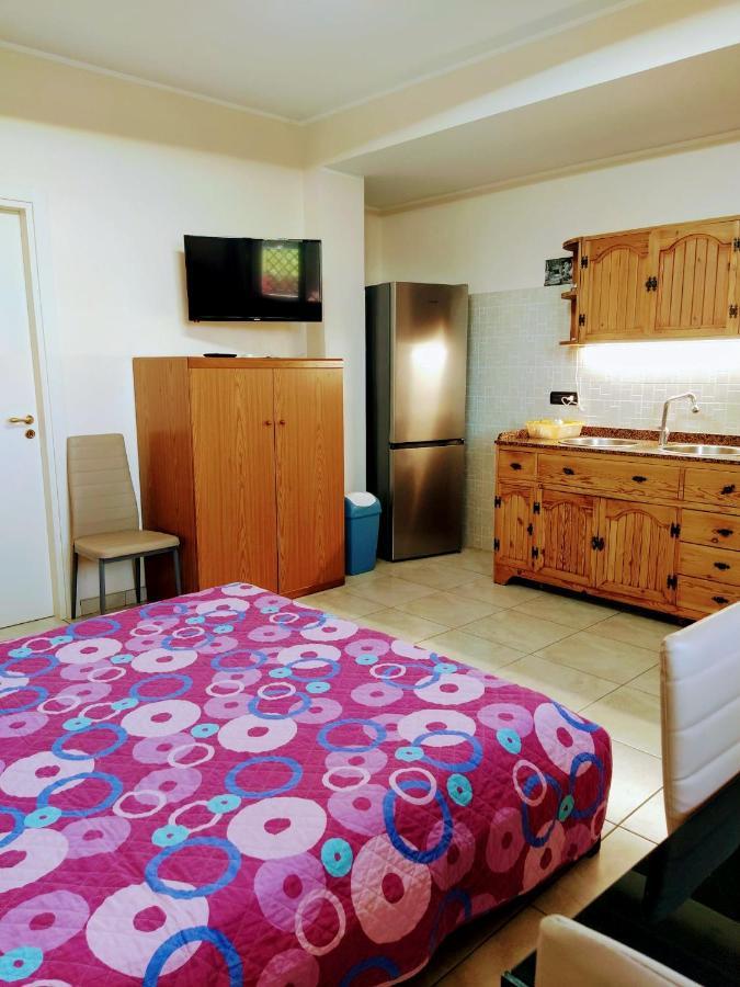 Holiday House Start Point Apartment Aci Bonaccorsi Luaran gambar