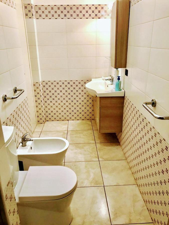 Holiday House Start Point Apartment Aci Bonaccorsi Luaran gambar